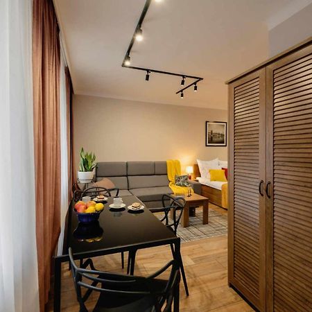 Apartament Pod 13 Bielsko-Biała Buitenkant foto