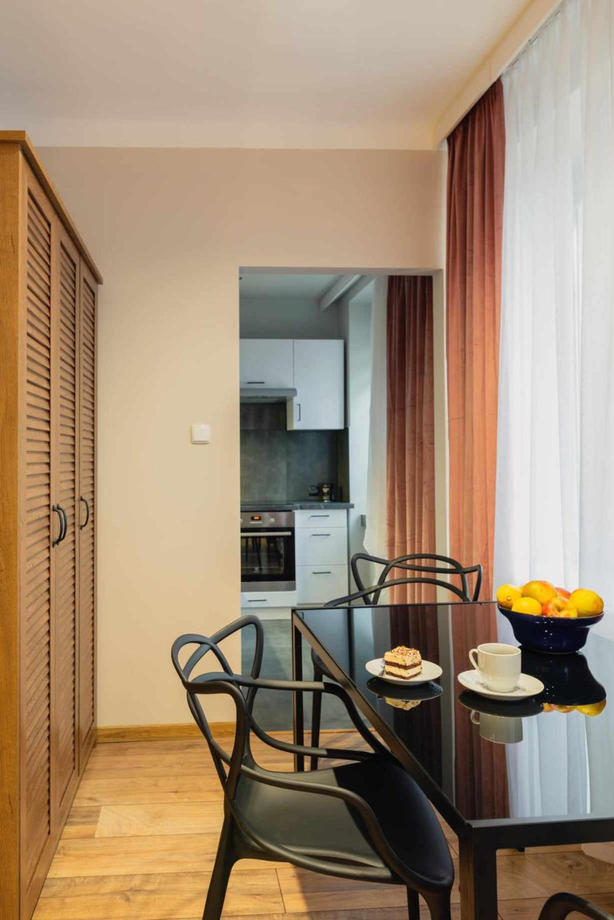 Apartament Pod 13 Bielsko-Biała Buitenkant foto