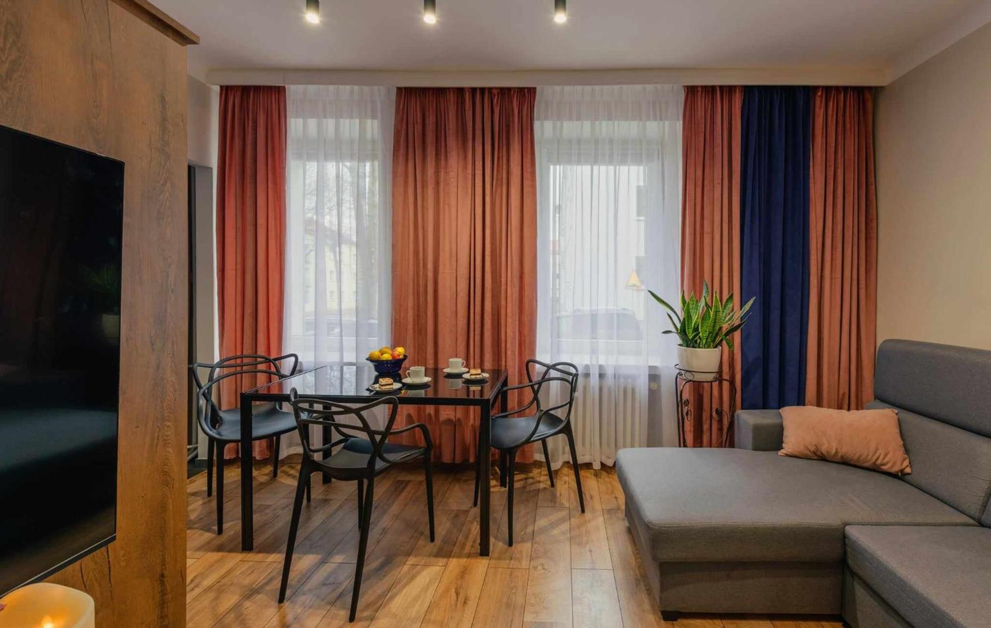 Apartament Pod 13 Bielsko-Biała Buitenkant foto