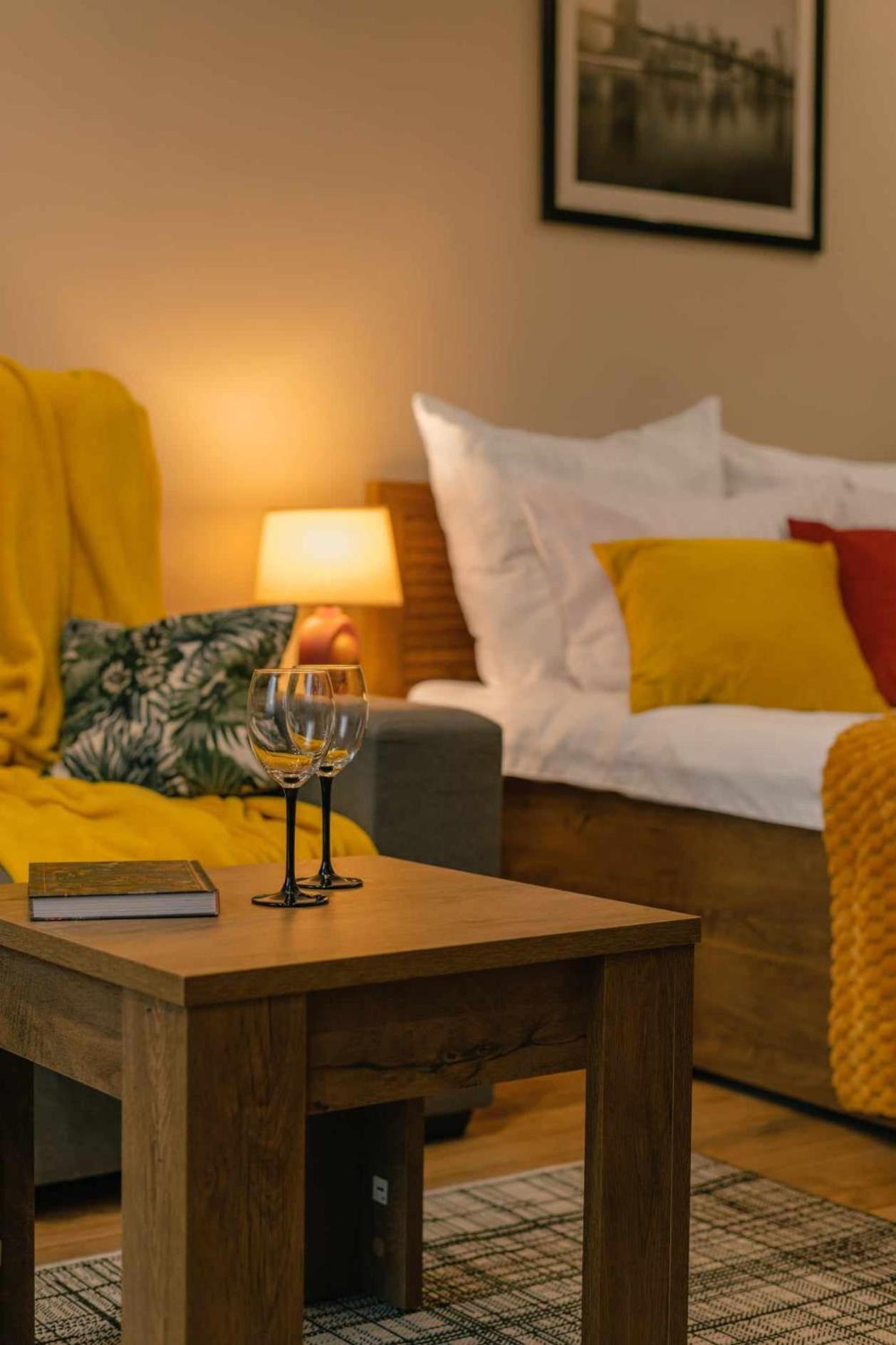Apartament Pod 13 Bielsko-Biała Buitenkant foto
